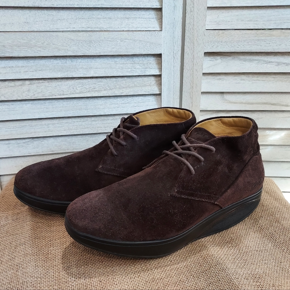 MBT Men's Cambridge Dark Brown Suede Leather Boot Size 9.5